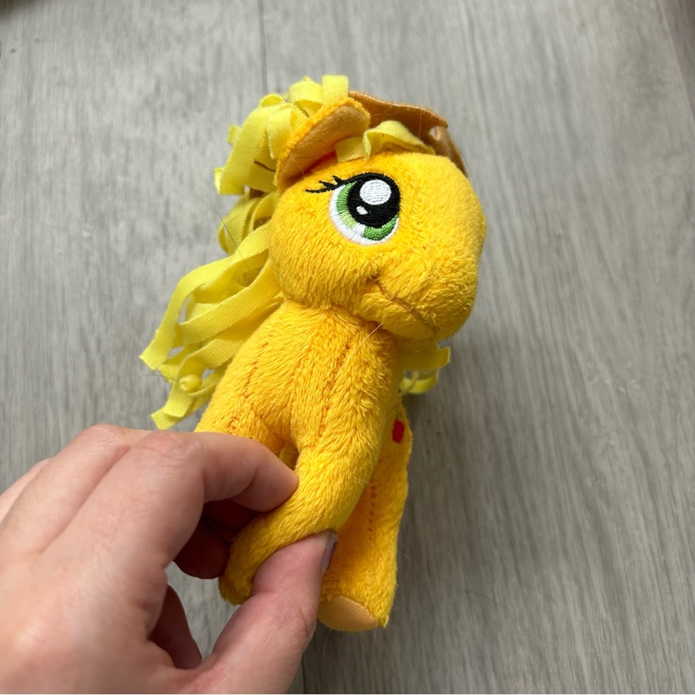 Small stuffed applejack - Picture 3 of 5